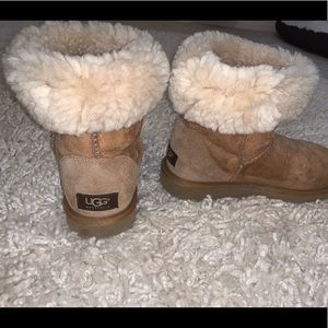 UGGs